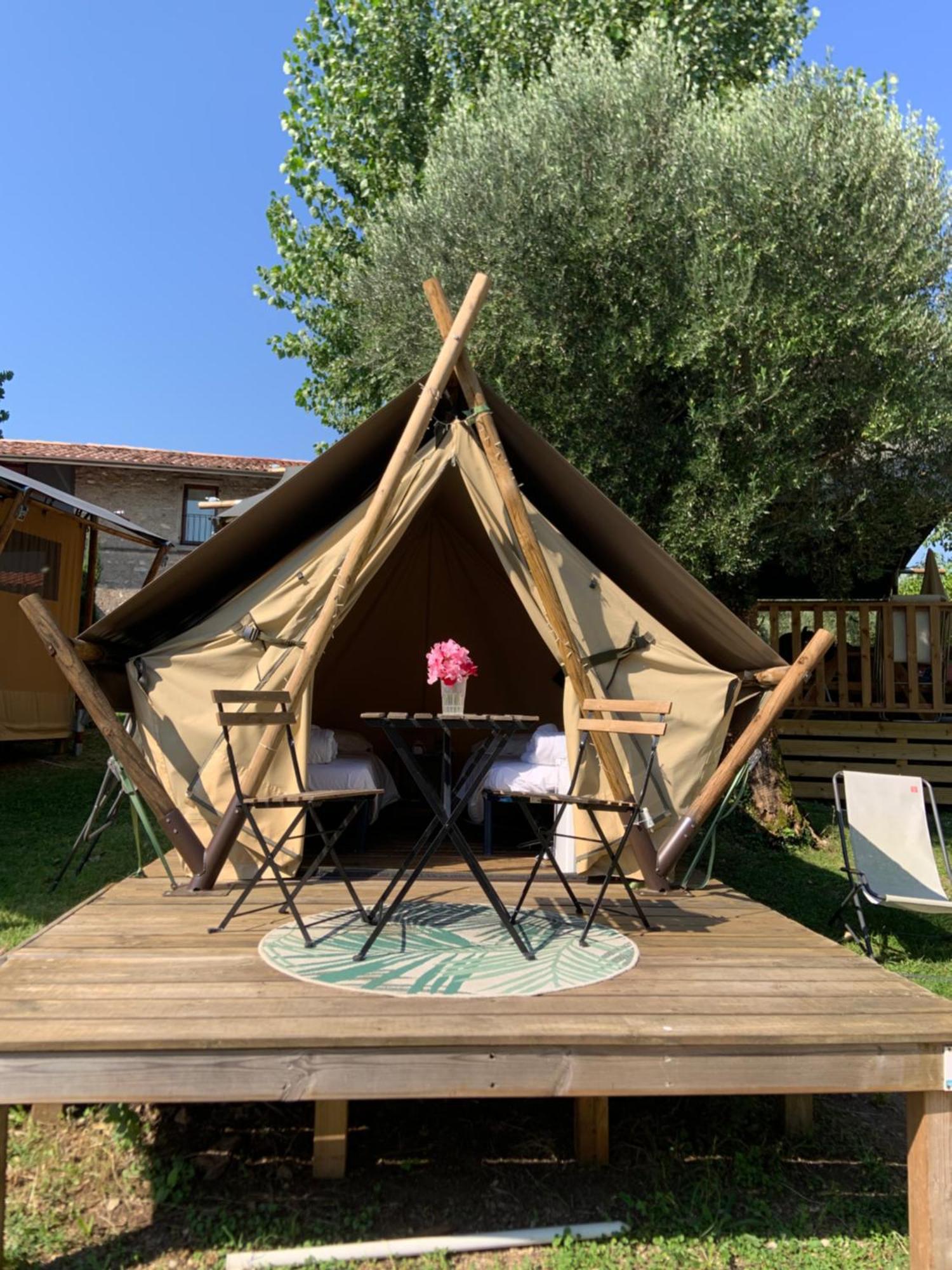 Sivinos Camping Boutique Manerba del Garda Exterior foto
