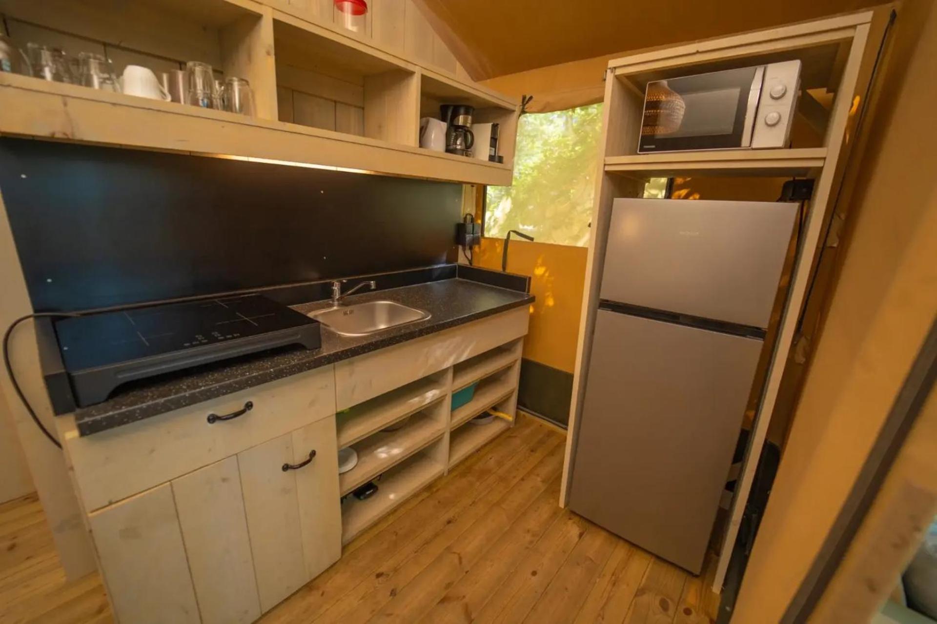 Sivinos Camping Boutique Manerba del Garda Habitación foto