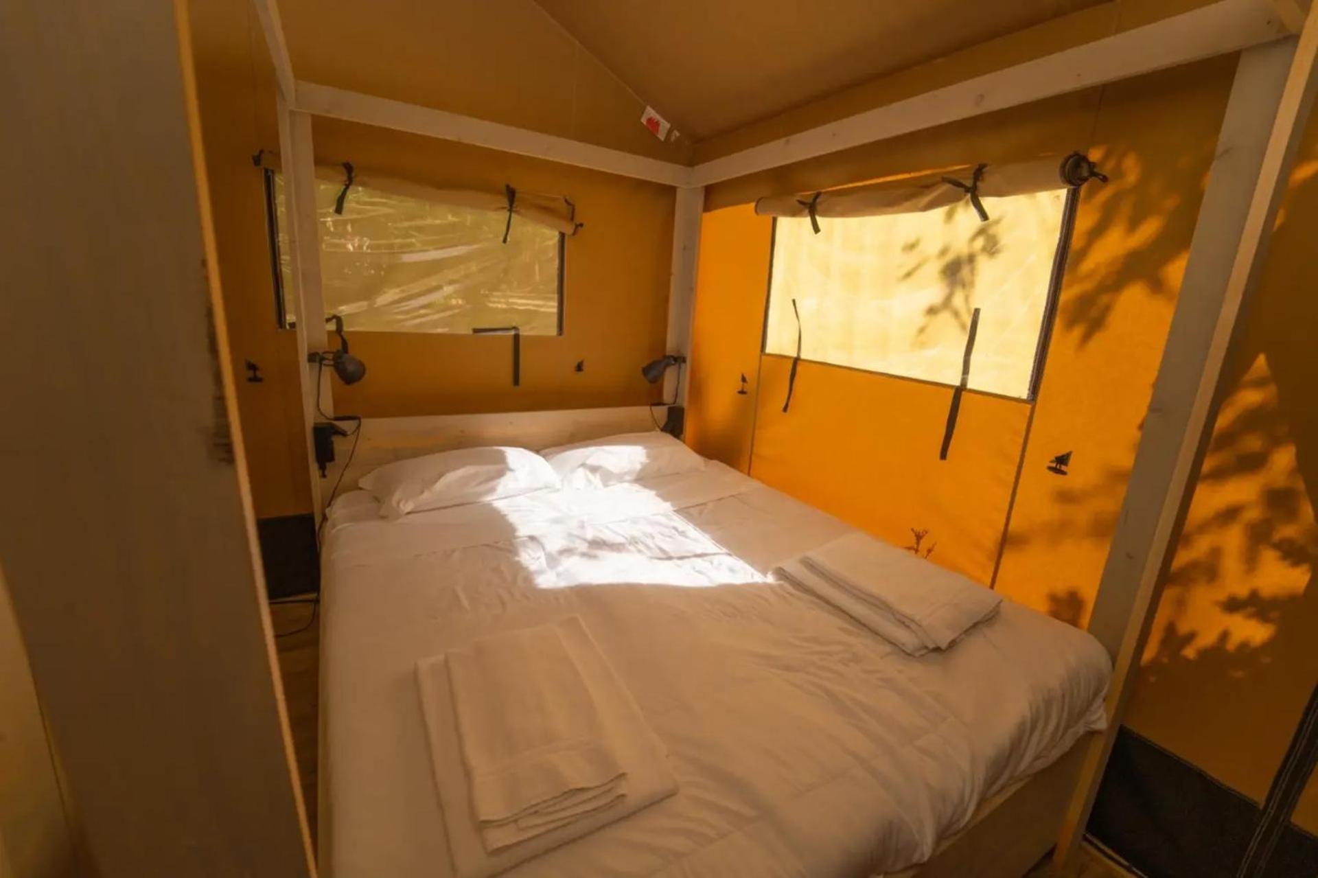 Sivinos Camping Boutique Manerba del Garda Habitación foto